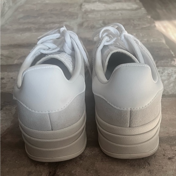 NEW Adidas Gazelle Bold Grey & White Sneaker - Picture 4 of 7